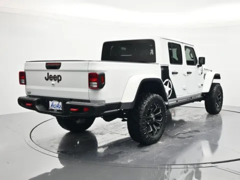 More photos of 2023 Jeep Gladiator Rubicon at Beck Chevrolet GMC, FL