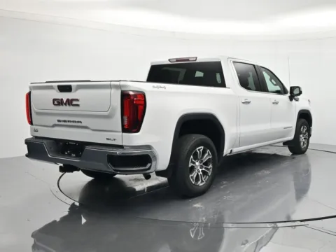 More photos of 2024 GMC Sierra 1500 SLT at Beck Chevrolet GMC, FL