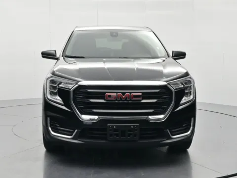 Photos of 2024 GMC Terrain SLE for sale in Palatka, FL at Beck Chevrolet GMC