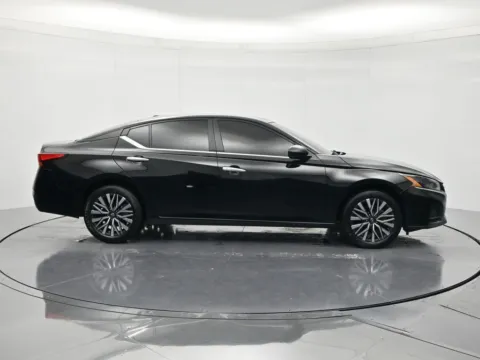 More photos of 2025 Nissan Altima 2.5 SV at Beck Chevrolet GMC, FL