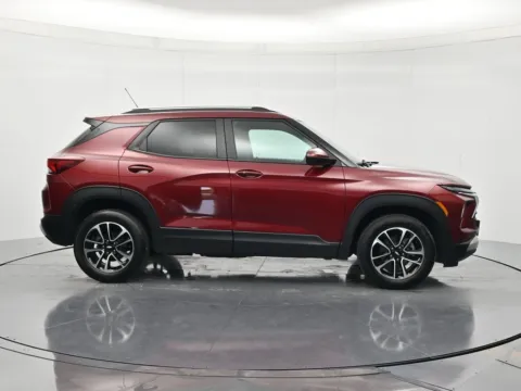 More photos of 2025 Chevrolet TrailBlazer LT at Beck Chevrolet GMC, FL