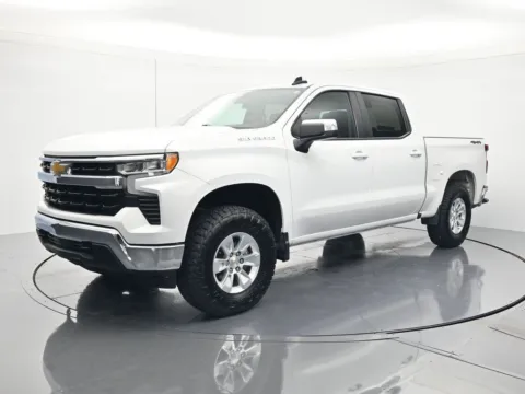 White 2025 Chevrolet Silverado 1500 LT for sale in Palatka, FL