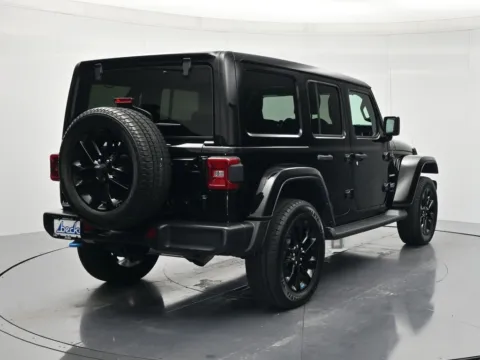 More photos of 2022 Jeep Wrangler Unlimited Sahara 4xe at Beck Chevrolet GMC, FL