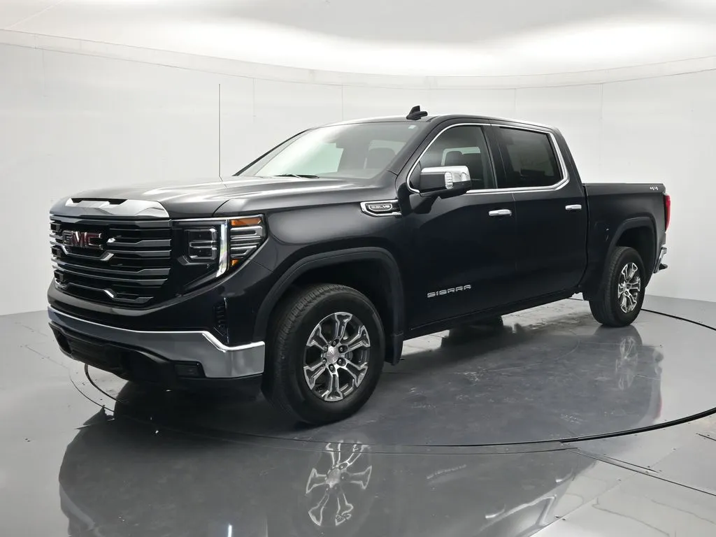 Gray 2025 GMC Sierra 1500 SLT for sale in Palatka, FL