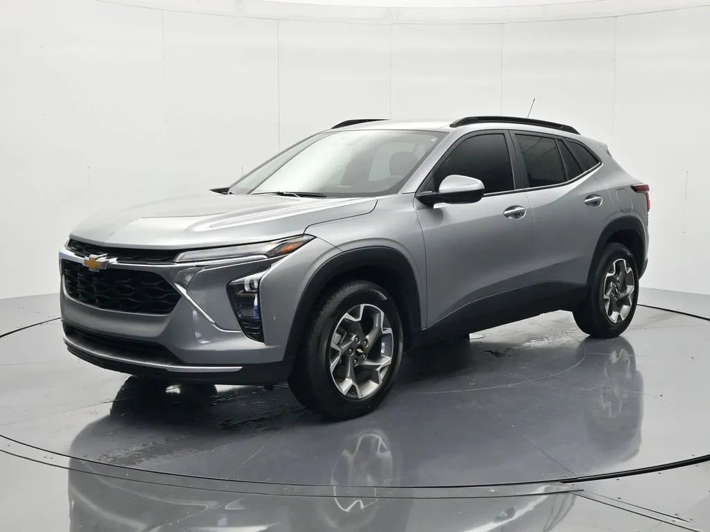 Gray 2025 Chevrolet Trax LT for sale in Palatka, FL