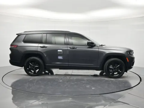 More photos of 2022 Jeep Grand Cherokee L Altitude at Beck Chevrolet GMC, FL