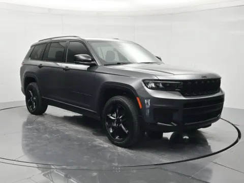 Another view of 2022 Jeep Grand Cherokee L Altitude for sale in Palatka, FL at Beck Chevrolet GMC