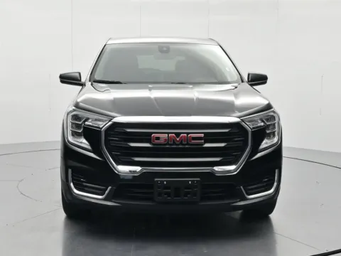 Photos of 2024 GMC Terrain SLE for sale in Palatka, FL at Beck Chevrolet GMC