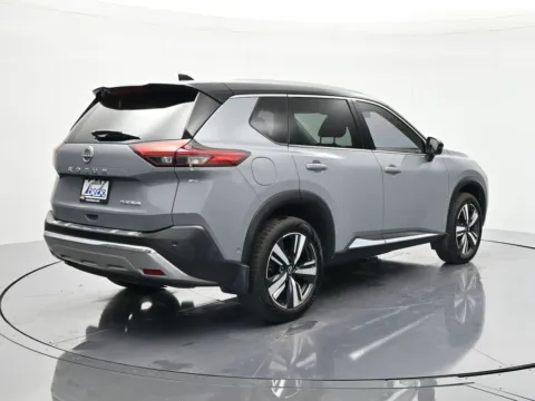 More photos of 2022 Nissan Rogue Platinum at Beck Ford Lincoln, FL