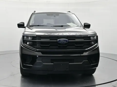 Photos of 2025 Ford Expedition Active for sale in Palatka, FL at Beck Ford Lincoln