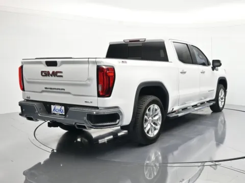 More photos of 2019 GMC Sierra 1500 SLT at Beck Ford Lincoln, FL