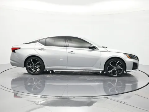 More photos of 2024 Nissan Altima 2.5 SR at Beck Ford Lincoln, FL