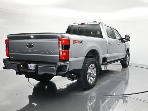 More photos of 2023 Ford F-250SD Lariat at Beck Ford Lincoln, FL