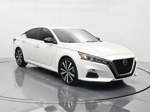 Another view of 2022 Nissan Altima 2.5 SR for sale in Palatka, FL at Beck Ford Lincoln