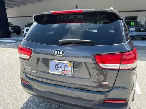 More photos of 2017 Kia Sorento LX at Beck Ford Lincoln, FL