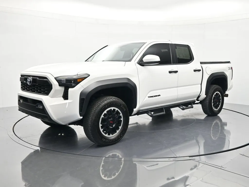 White 2024 Toyota Tacoma TRD Off-Road for sale in Palatka, FL