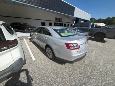 Photos of 2019 Ford Taurus Limited for sale in Palatka, FL at Beck Ford Lincoln