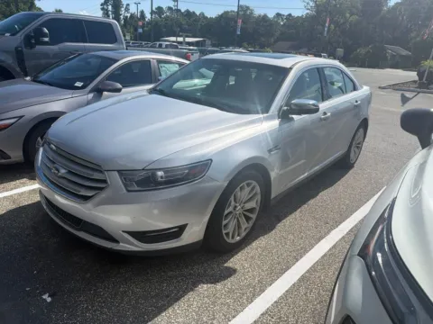 Silver 2019 Ford Taurus Limited for sale in Palatka, FL