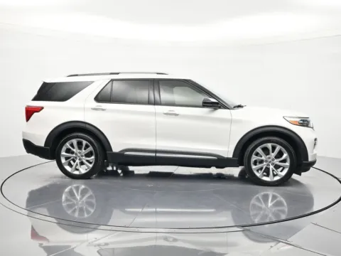 More photos of 2022 Ford Explorer Platinum at Beck Ford Lincoln, FL