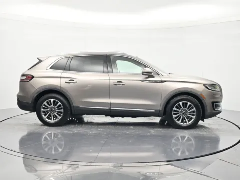 More photos of 2019 Lincoln Nautilus Select at Beck Ford Lincoln, FL