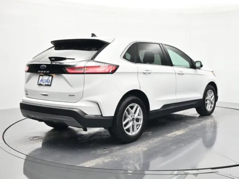 More photos of 2024 Ford Edge SEL at Beck Ford Lincoln, FL
