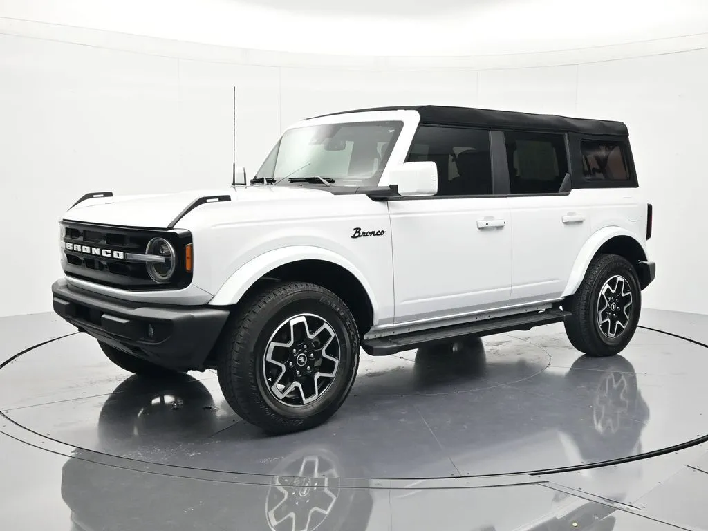 White 2024 Ford Bronco Outer Banks for sale in Palatka, FL