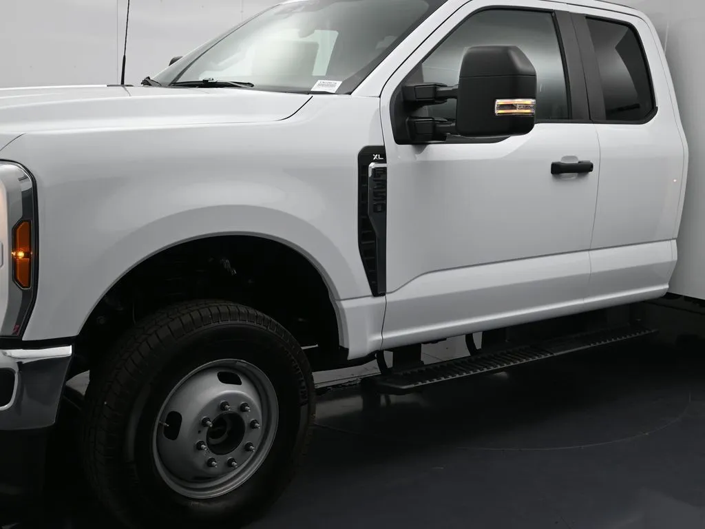 White 2025 Ford F-350SD XL for sale in Palatka, FL
