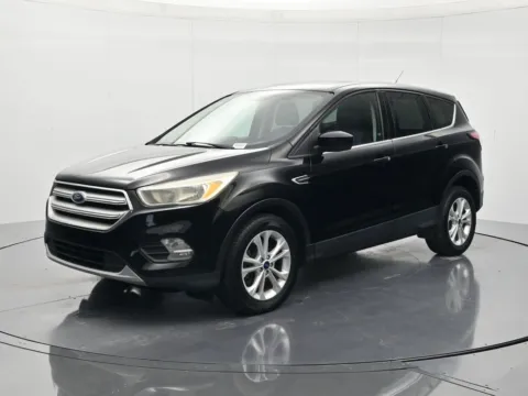 Black 2017 Ford Escape SE for sale in Palatka, FL