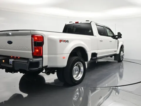 More photos of 2023 Ford F-450SD Lariat at Beck Ford Lincoln, FL