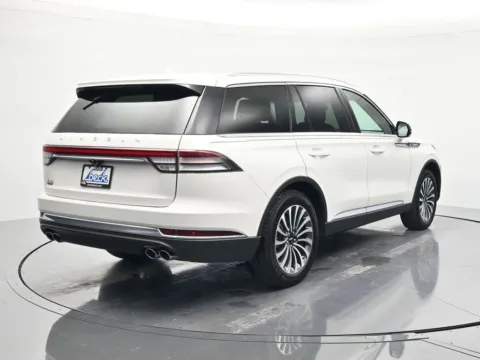 More photos of 2024 Lincoln Aviator Premiere at Beck Ford Lincoln, FL
