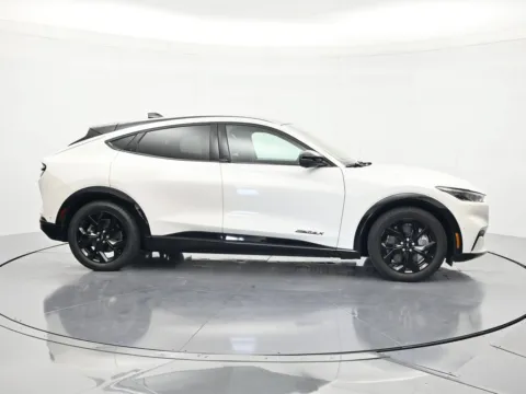 More photos of 2023 Ford Mustang Mach-E Premium at Beck Ford Lincoln, FL