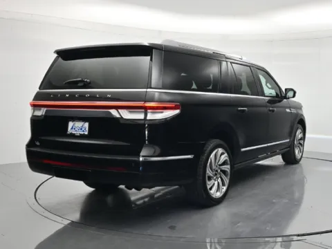 More photos of 2024 Lincoln Navigator L Premiere at Beck Ford Lincoln, FL