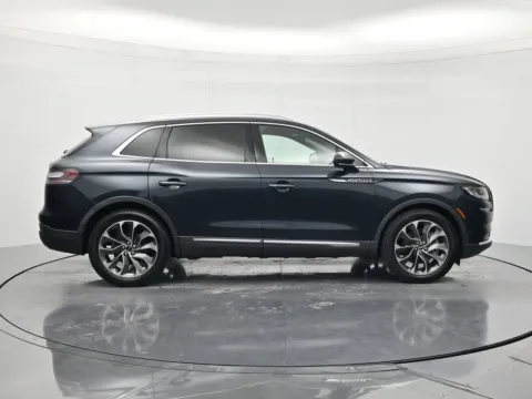 More photos of 2021 Lincoln Nautilus Reserve at Beck Ford Lincoln, FL