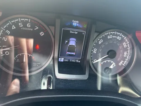 More photos of 2020 Toyota Tacoma TRD Off-Road at Beck Ford Lincoln, FL