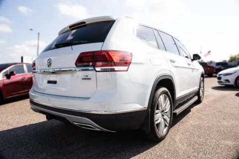 More photos of 2018 Volkswagen Atlas SEL Premium 4Motion Sport Utility 4D at Winter Park Auto Exchange, FL
