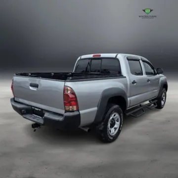 More photos of 2015 Toyota Tacoma Double Cab PreRunner Pickup 4D 5 ft at Winter Park Auto Exchange, FL