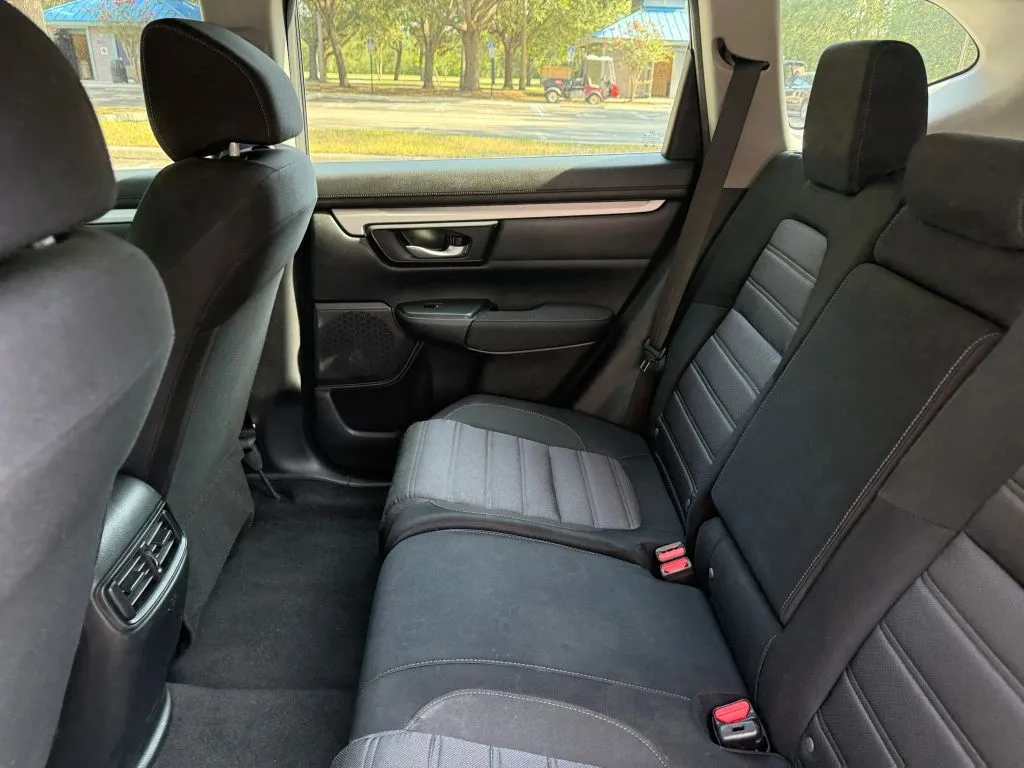 2020 Honda CR-V LX - Photo 12