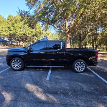 Photos of 2019 Chevrolet Silverado 1500 Crew Cab High Country Pickup 4D 5 3/4 ft for sale in Orlando, FL at Winter Park Auto Exchange