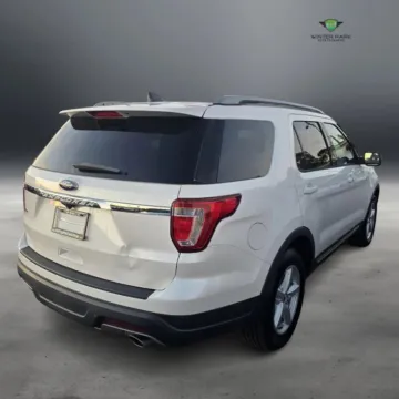 More photos of 2018 Ford Explorer XLT Sport Utility 4D at Winter Park Auto Exchange, FL