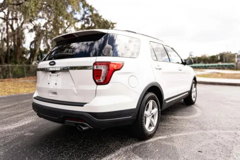 More photos of 2018 Ford Explorer XLT Sport Utility 4D at Winter Park Auto Exchange, FL