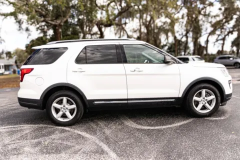 More photos of 2018 Ford Explorer XLT Sport Utility 4D at Winter Park Auto Exchange, FL