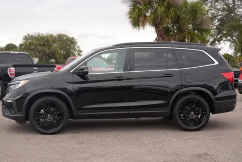 Photos of 2021 Honda Pilot Special Edition Sport Utility 4D for sale in Orlando, FL at Winter Park Auto Exchange