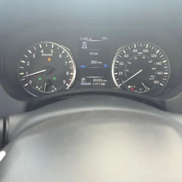 More photos of 2021 INFINITI Q60 LUXE Coupe 2D at Winter Park Auto Exchange, FL