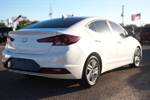 More photos of 2020 Hyundai Elantra SEL Sedan 4D at Winter Park Auto Exchange, FL