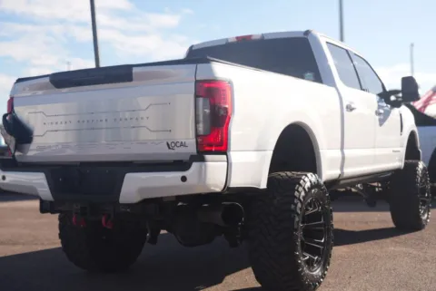 More photos of 2017 Ford F250 Super Duty Crew Cab Platinum Pickup 4D 6 3/4 ft at Winter Park Auto Exchange, FL