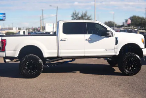 More photos of 2017 Ford F250 Super Duty Crew Cab Platinum Pickup 4D 6 3/4 ft at Winter Park Auto Exchange, FL
