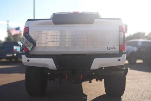 More photos of 2017 Ford F250 Super Duty Crew Cab Platinum Pickup 4D 6 3/4 ft at Winter Park Auto Exchange, FL