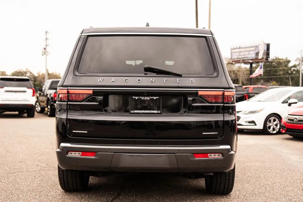 2022 Jeep Wagoneer Series II - Photo 6