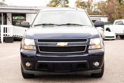 Photos of 2007 Chevrolet Avalanche LT Sport Utility Pickup 4D 5 1/4 ft for sale in Orlando, FL at Winter Park Auto Exchange