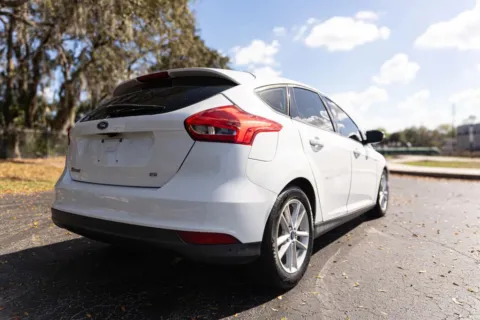 More photos of 2016 Ford Focus SE Hatchback 4D at Winter Park Auto Exchange, FL